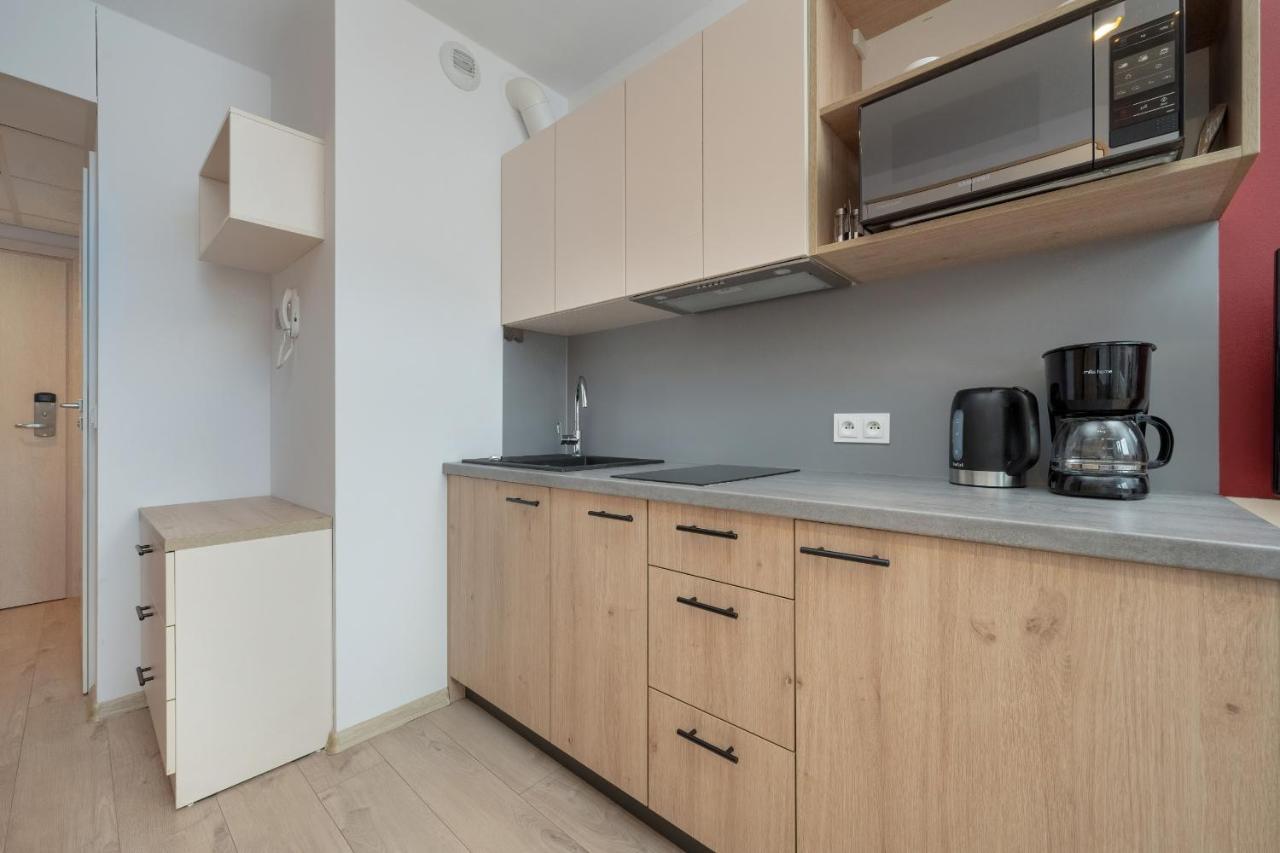 Trendy Studios With Home Office Near Wroclaw Main Station By Noclegi Renters Εξωτερικό φωτογραφία