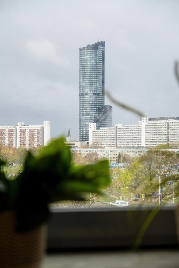 Trendy Studios With Home Office Near Wroclaw Main Station By Noclegi Renters Εξωτερικό φωτογραφία